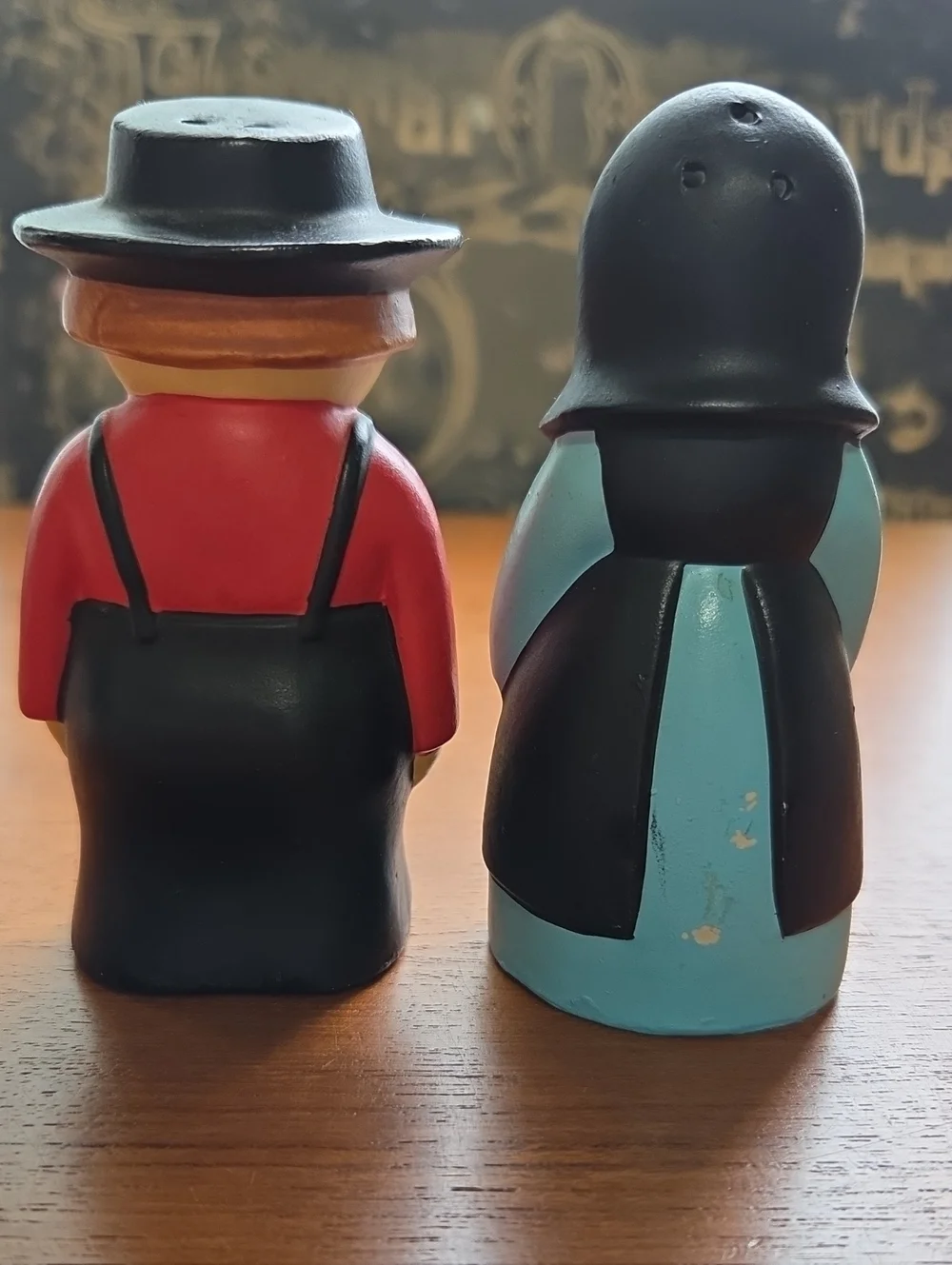 Vintage Amish Man And Woman Amish Couple -salt & pepper, Madwe In Japan